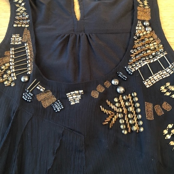 Tramp Woman Black Sleeveless Ruffle Bohemian Tunic - Picture 4 of 15